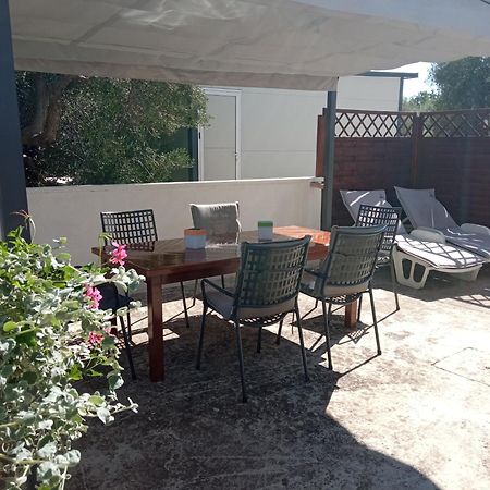 Apartman Carpe Diem Sutomiscica Exterior photo